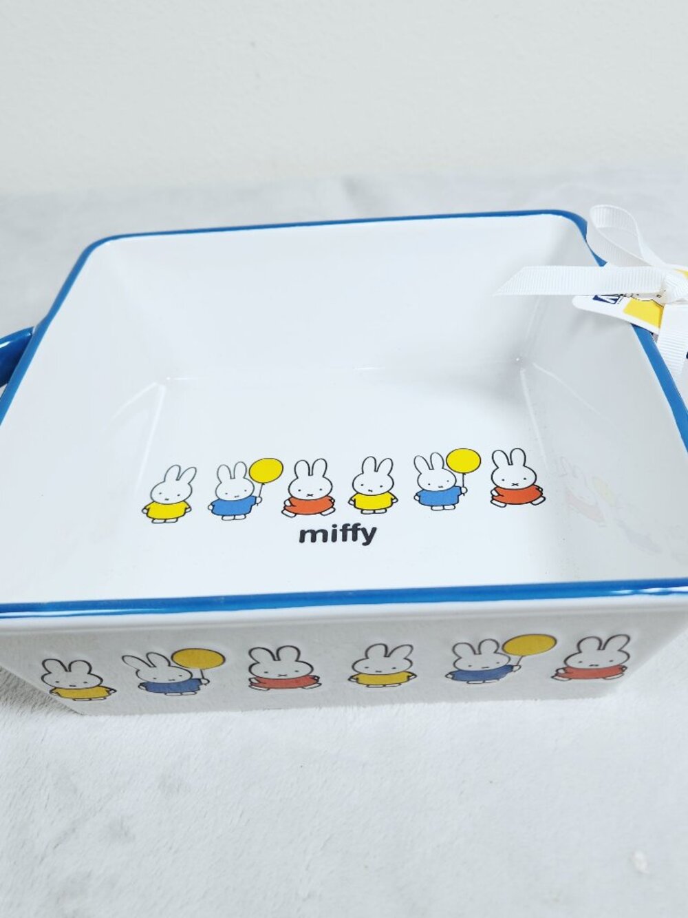 Miffy Magenta Ceramic Square Baking Dish 8 x 8 inch White Blue Yellow Red NEW